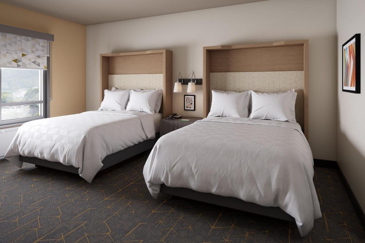 Holiday Inn - Long Island - Islip Arpt East By Ihg Holtsville Экстерьер фото