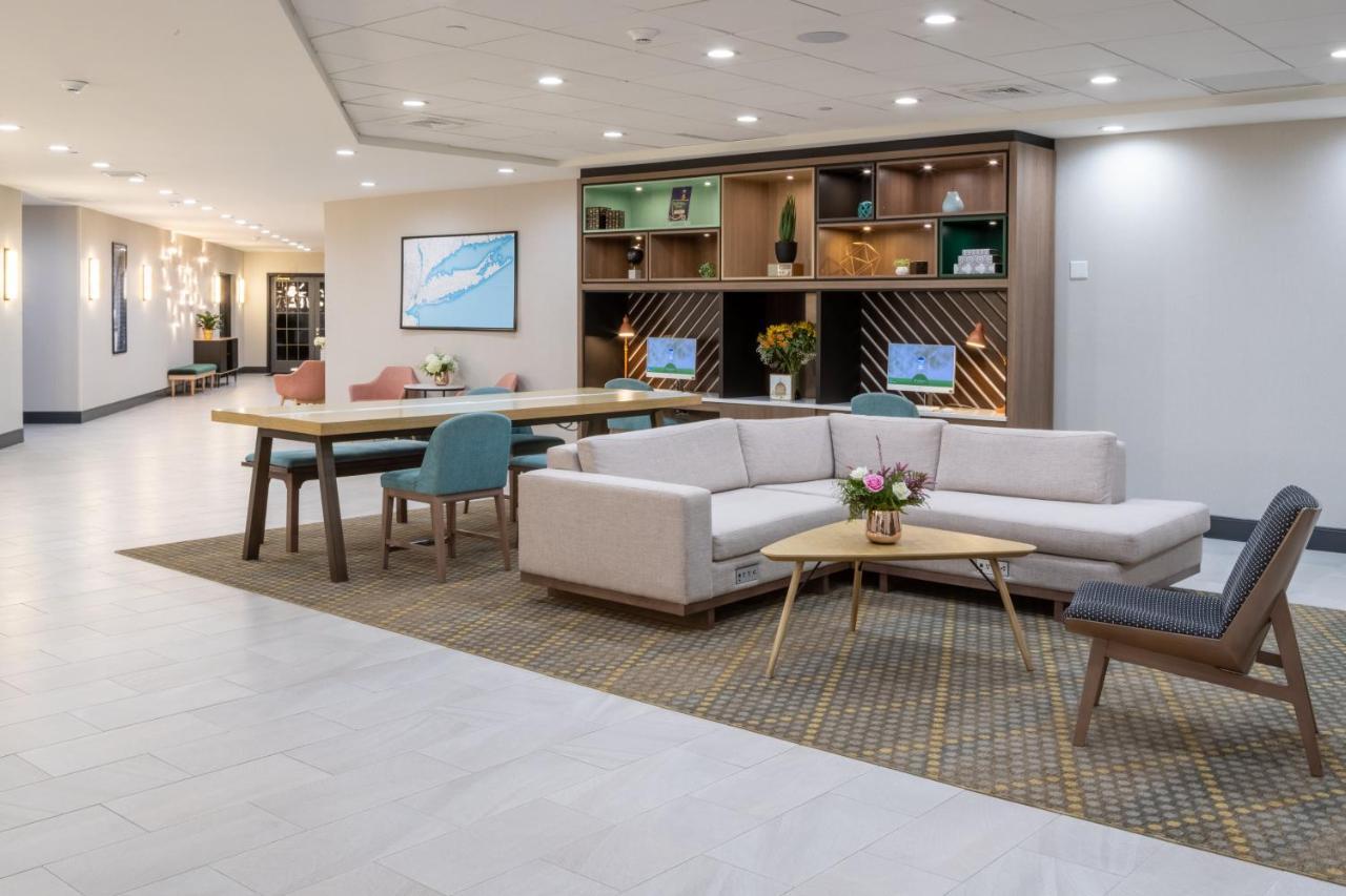 Holiday Inn - Long Island - Islip Arpt East By Ihg Holtsville Экстерьер фото