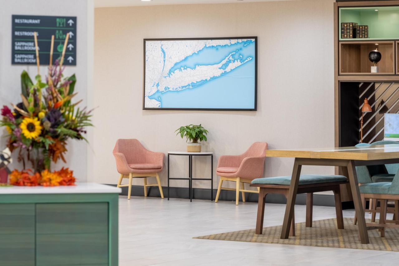 Holiday Inn - Long Island - Islip Arpt East By Ihg Holtsville Экстерьер фото
