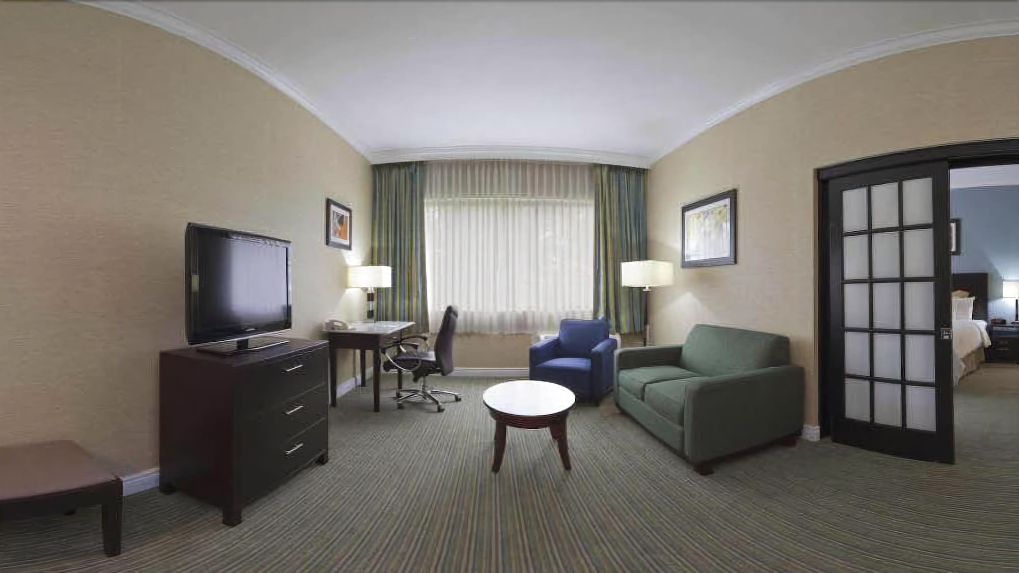 Holiday Inn - Long Island - Islip Arpt East By Ihg Holtsville Экстерьер фото