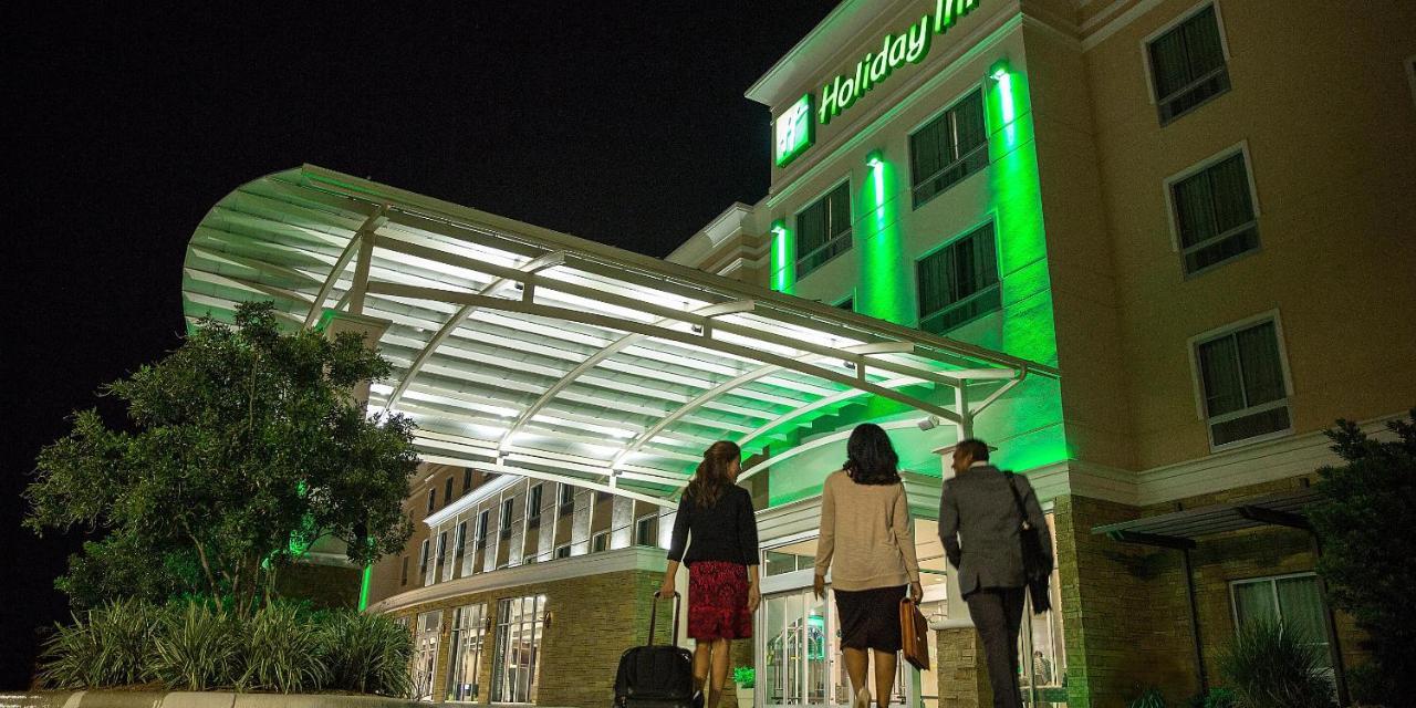 Holiday Inn - Long Island - Islip Arpt East By Ihg Holtsville Экстерьер фото